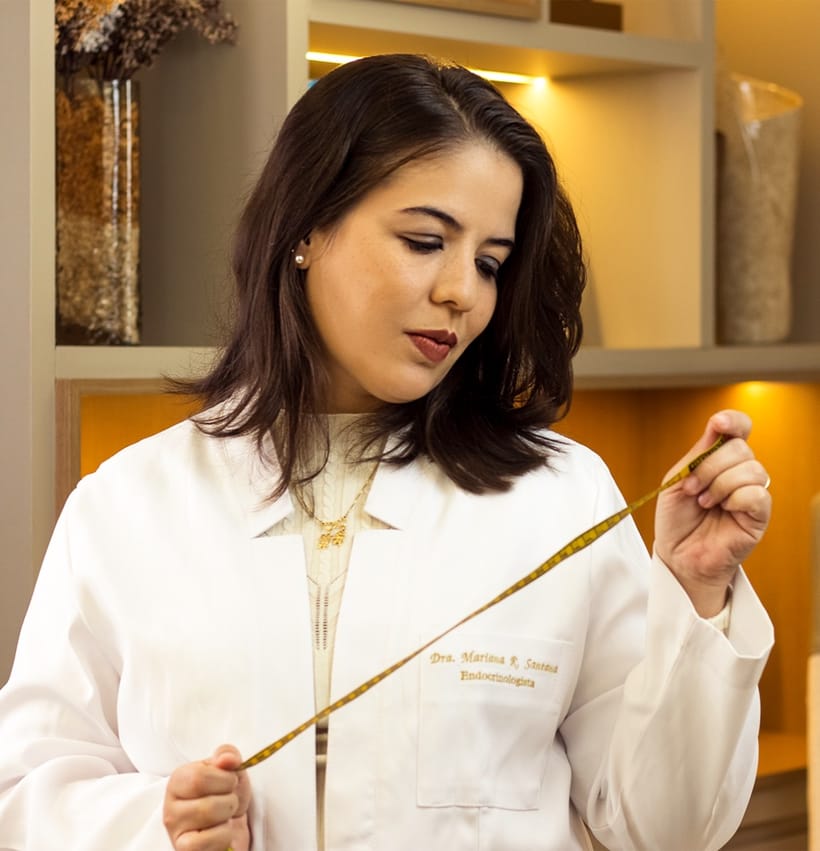 Endocrinologista da Vie durante avaliação